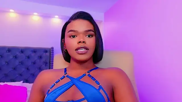 CamiEstrada online show from September 12, 2025, 12:44 am