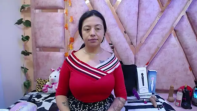 slut anal  online show from November 29, 2025, 7:17 pm