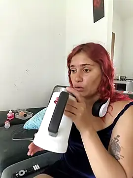 Snapshot of Scarlett-Leh chatting on January 18, 2026, 4:55 pm Scarlett-Leh online show from January 18, 2026, 4:55 pm