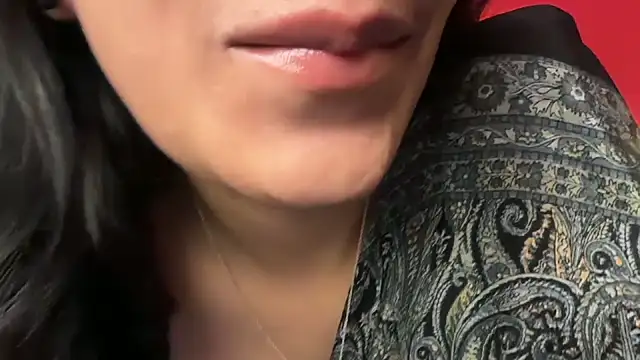 simrann 69 online show from September 17, 2025, 9:05 pm