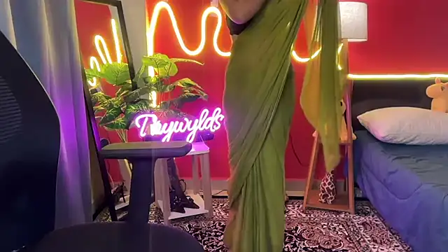 simrann 69 online show from September 26, 2025, 10:58 pm