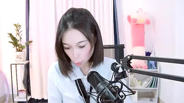 Amity-ox online show from January 21, 2025, 8:21 pm