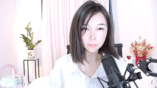 Amity-ox online show from February 13, 2025, 11:28 am