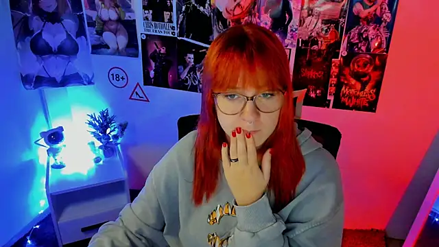 Rudy 02 online show from October 9, 2025, 8:29 pm