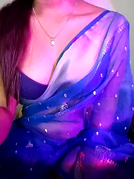 QueenOfHeart 07 online show from January 8, 2025, 10:27 pm