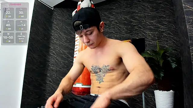 leonardsmith01 online show from January 11, 2025, 8:21 pm