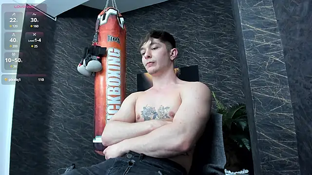 leonardsmith01 online show from January 30, 2025, 2:49 am