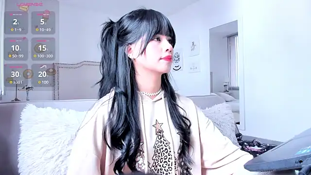 HannaKim online show from January 29, 2025, 2:53 pm