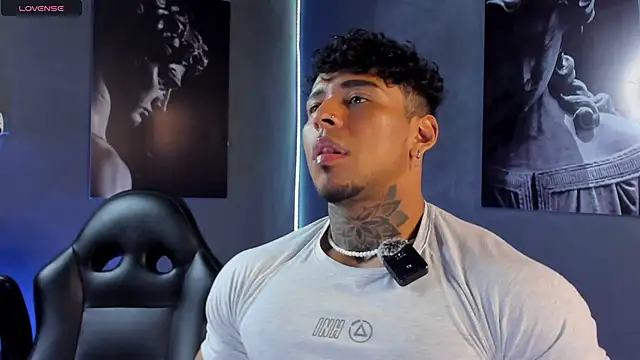 bradley smith online show from October 8, 2025, 3:37 am