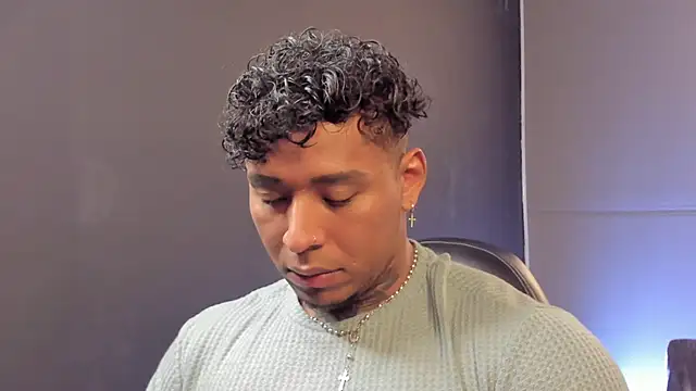 bradley smith online show from November 3, 2025, 3:52 am