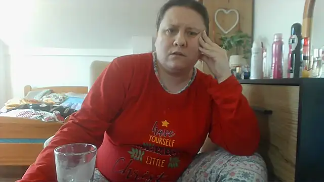 ReifeVenna online show from March 19, 2025, 10:44 am