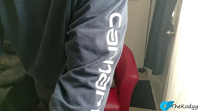 Thekodyy online show from October 10, 2025, 1:32 pm