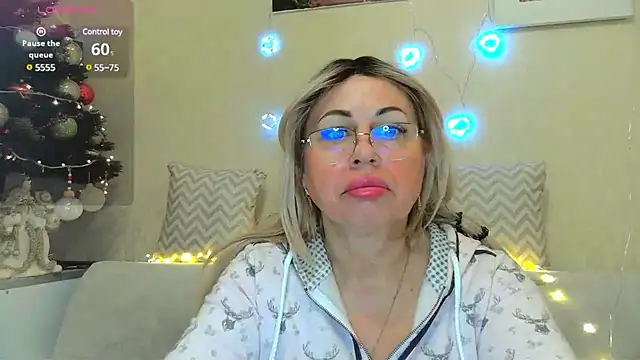 SusieNoreen online show from January 16, 2025, 12:55 am