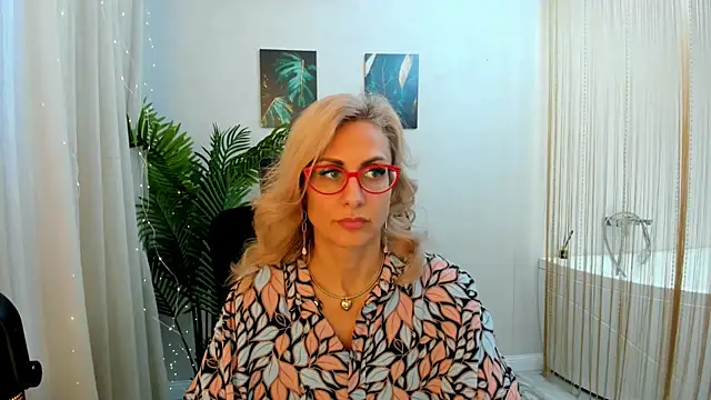 MuseOfStage online show from March 7, 2025, 11:29 am