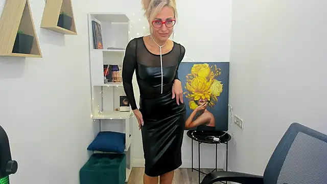 MuseOfStage online show from March 14, 2025, 5:46 pm