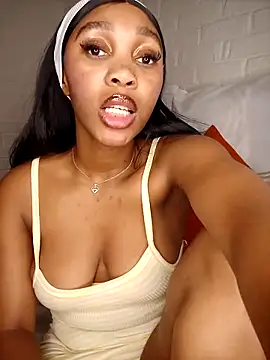 Shria107 online show from March 23, 2026, 9:41 pm