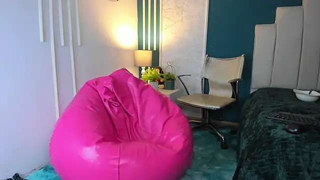 Austin Cardieff online show from February 6, 2025, 11:15 pm