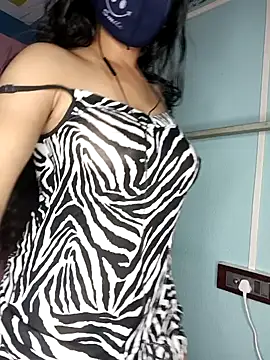 wild bong queen online show from December 29, 2024, 2:31 pm