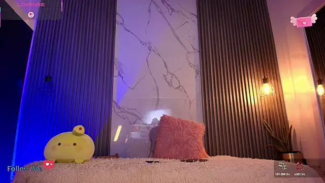 Iamvictoria06 online show from November 9, 2025, 8:29 pm