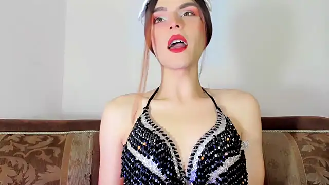 TatiGil online show from October 9, 2025, 11:58 pm