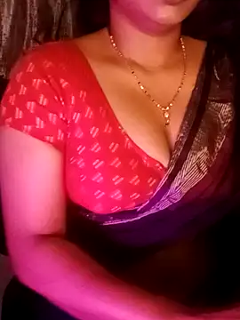 Snapshot of telugu99ramya chatting on February 5, 2025, 5:09 am telugu99ramya online show from February 5, 2025, 5:09 am