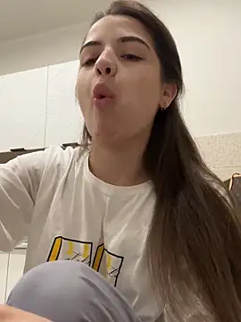 CharleneWoods online show from January 5, 2025, 4:58 am
