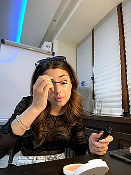 CharleneWoods online show from October 4, 2025, 3:10 pm