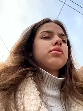 CharleneWoods online show from October 21, 2025, 5:08 am