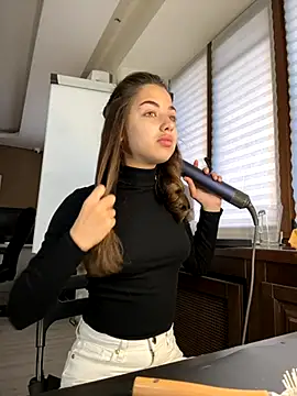 CharleneWoods online show from October 23, 2025, 4:56 am