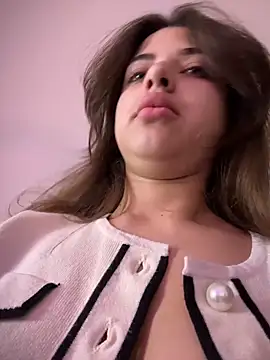 CharleneWoods online show from October 28, 2025, 6:06 am