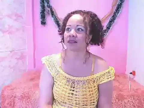 Snapshot of Brunette_sasha chatting on January 14, 2025, 12:45 pm Brunette sasha online show from January 14, 2025, 12:45 pm