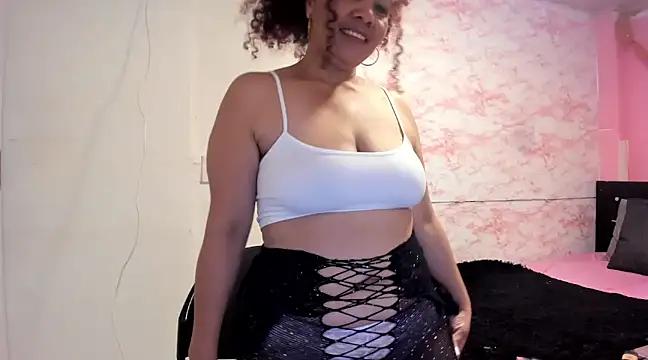 Snapshot of Brunette_sasha chatting on March 14, 2025, 11:53 pm Brunette sasha online show from March 14, 2025, 11:53 pm