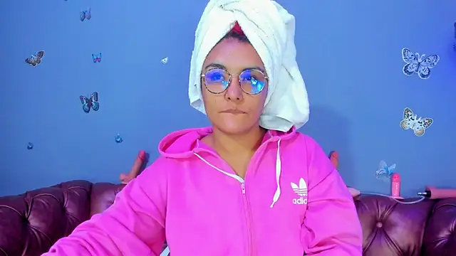 Snapshot of Kaira_mosse chatting on April 19, 2026, 11:53 am Kaira mosse online show from April 19, 2026, 11:53 am