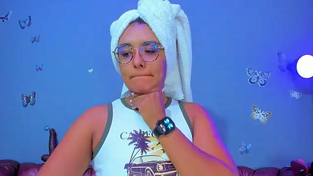 Snapshot of Kaira_mosse chatting on April 29, 2026, 11:47 am Kaira mosse online show from April 29, 2026, 11:47 am