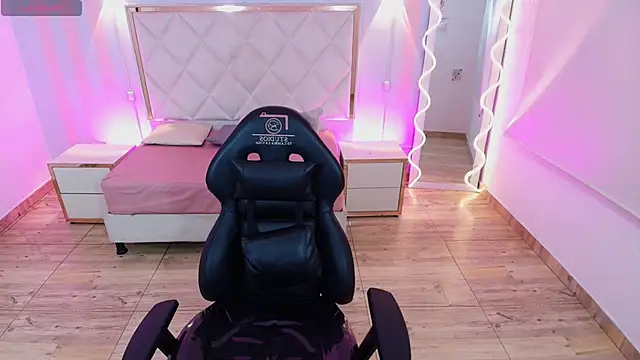 Brendda tay online show from November 28, 2025, 2:58 am