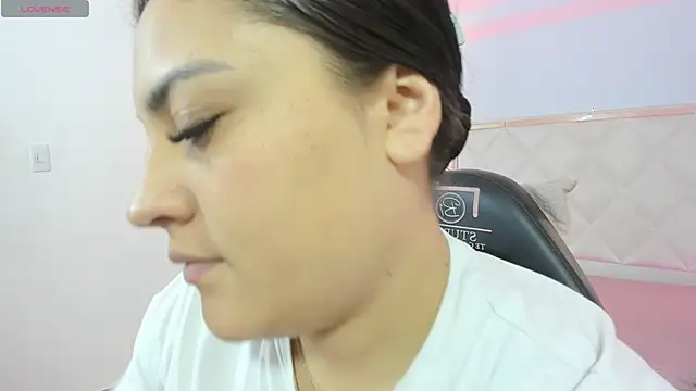 Brendda tay online show from March 23, 2026, 3:21 am