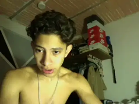 ferchitibellako online show from January 9, 2026, 6:21 pm