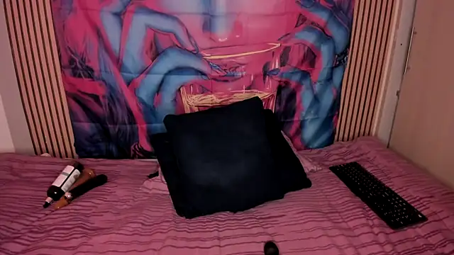 AnneteLynch online show from October 4, 2025, 8:51 pm