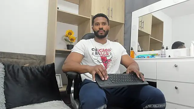 karsonmorris online show from October 20, 2025, 5:24 pm