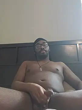 Snapshot of Hotcock100 chatting on June 27, 2026, 6:35 pm Hotcock100 online show from June 27, 2026, 6:35 pm