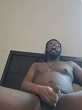 Snapshot of Hotcock100 chatting on July 27, 2026, 9:33 pm Hotcock100 online show from July 27, 2026, 9:33 pm