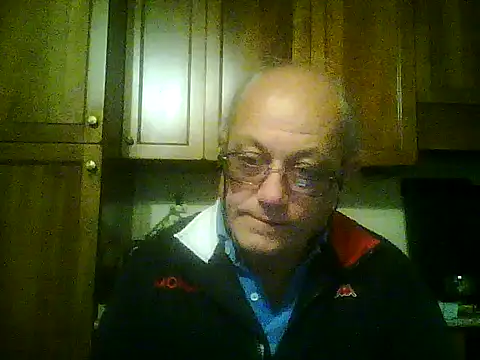 Snapshot of gianbragallini chatting on October 10, 2025, 8:08 pm gianbragallini online show from October 10, 2025, 8:08 pm