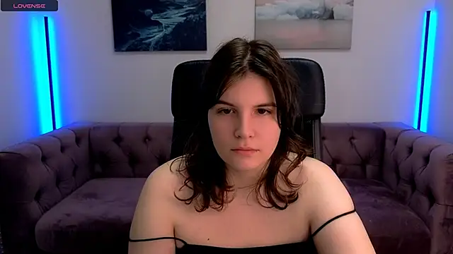 Ruyjin Choi online show from September 24, 2025, 10:29 am