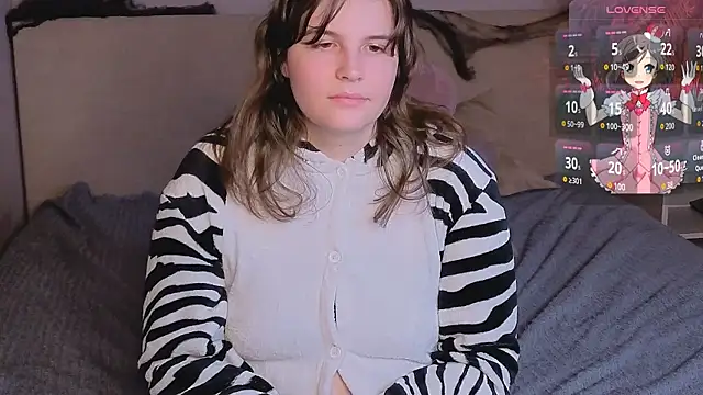 Ruyjin Choi online show from October 27, 2025, 10:30 am