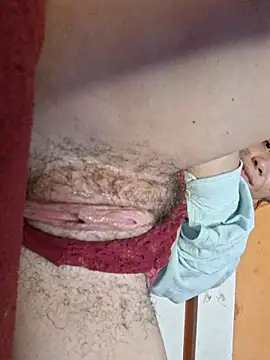 HelenHoltz online show from March 12, 2026, 3:01 am