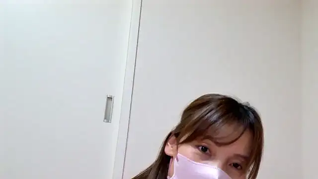 caro-caro online show from November 9, 2025, 4:38 pm