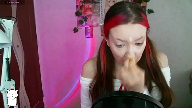 SweetieMollyy online show from February 27, 2025, 7:34 am