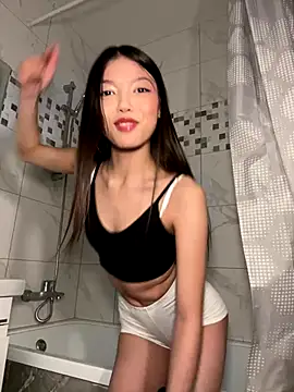 DesiredHoney online show from December 1, 2024, 6:30 pm