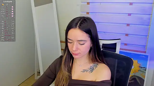 Bella XO online show from December 7, 2024, 2:24 pm