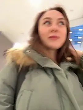 Dina Tease online show from November 20, 2025, 12:38 pm